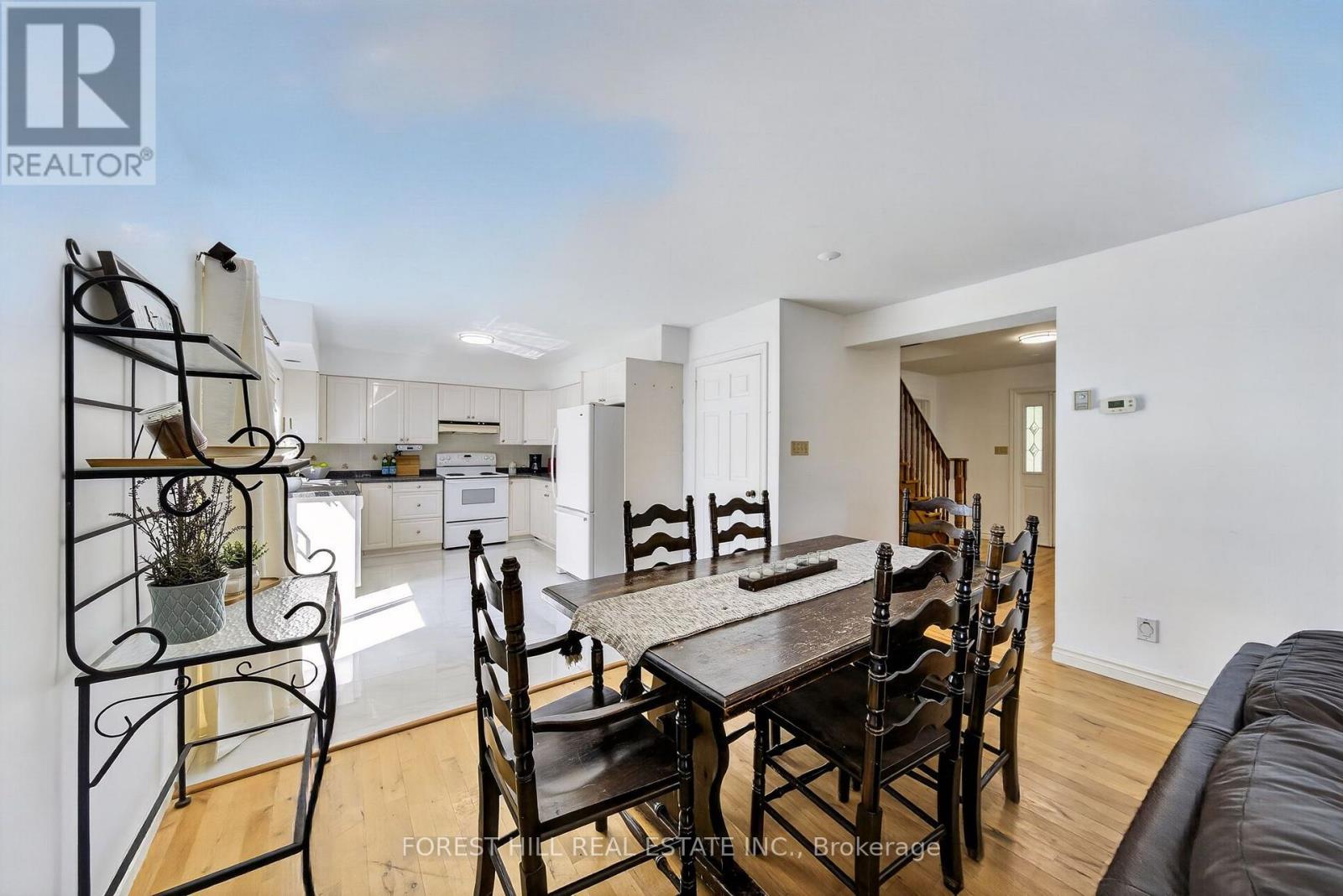 2999 LAKESIDE DRIVE - 6