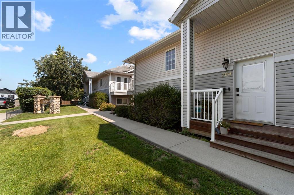 #204 4907 46 Street - Image 3