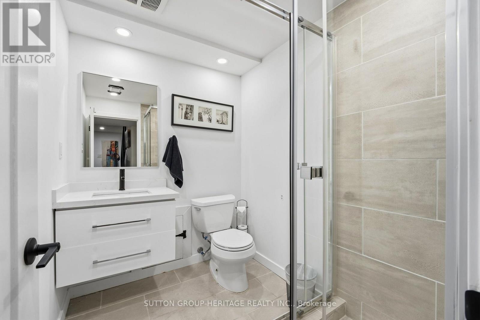 67 MADOC DRIVE - 25