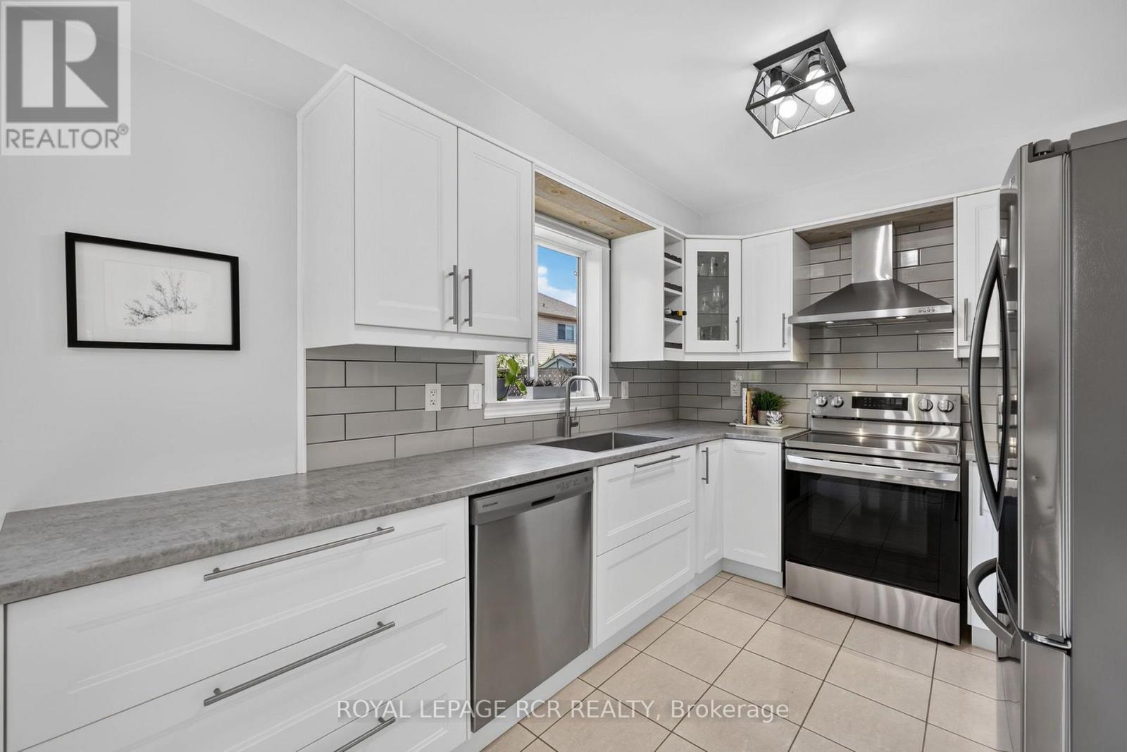 95 WATERS BOULEVARD - 12