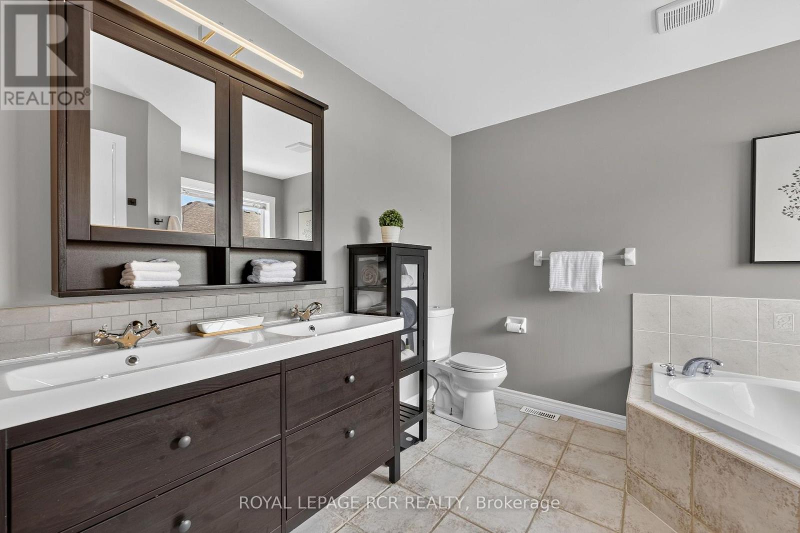 95 WATERS BOULEVARD - 19