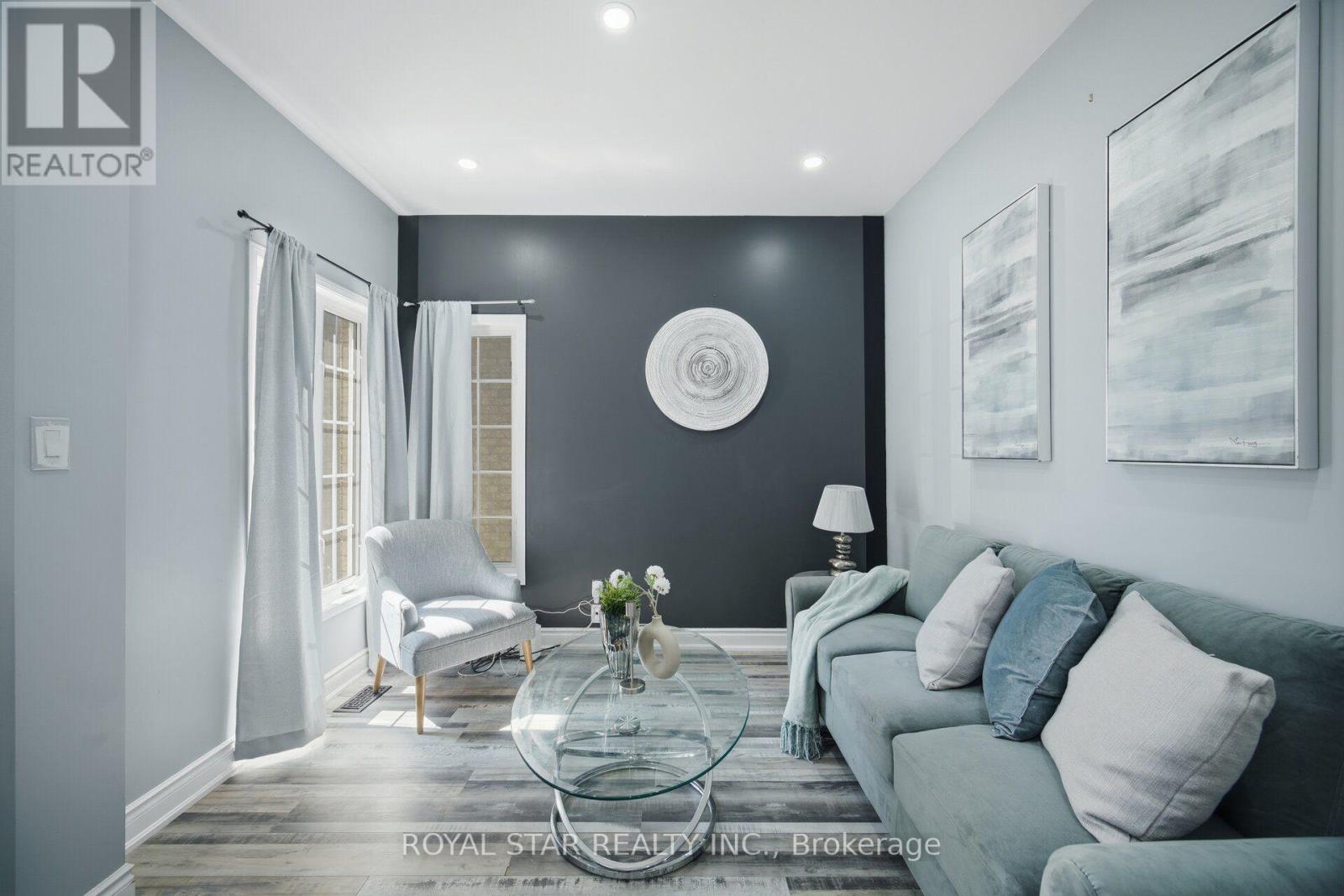 18 SUMMER MIST COURT - 7