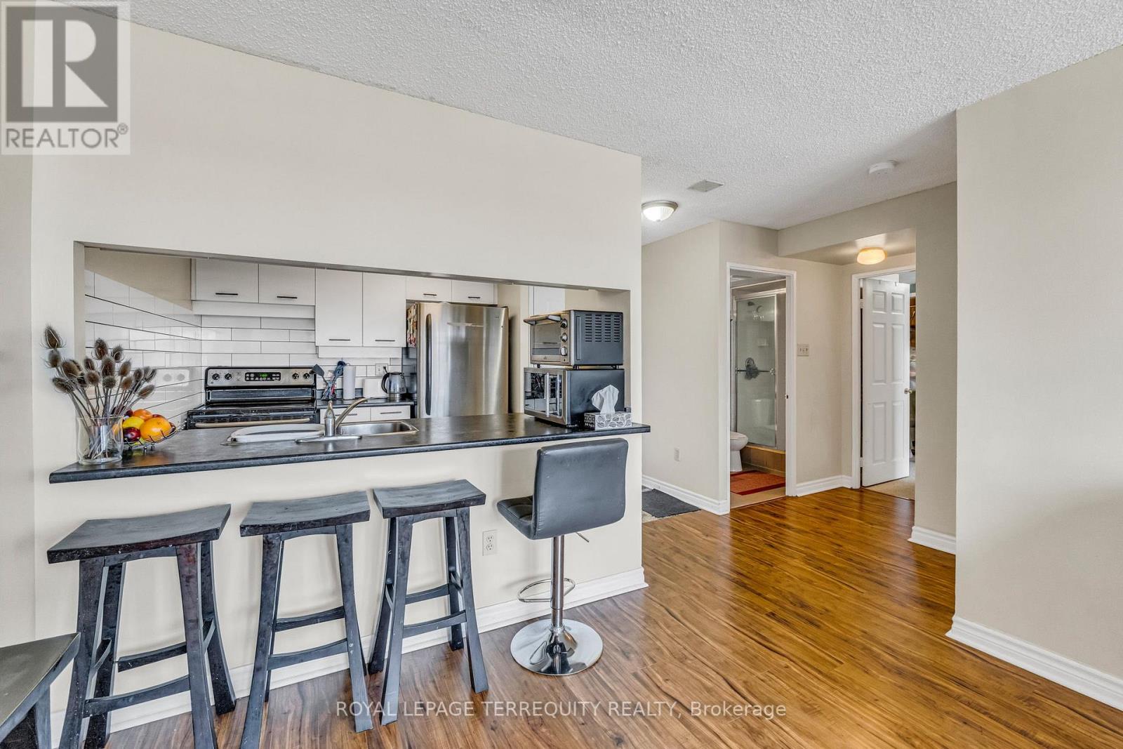 #1512 250 WEBB DRIVE - 12