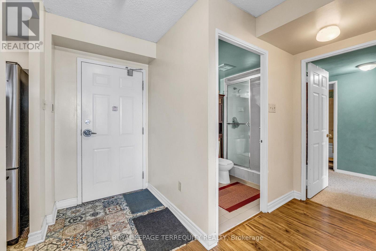 #1512 250 WEBB DRIVE - 2
