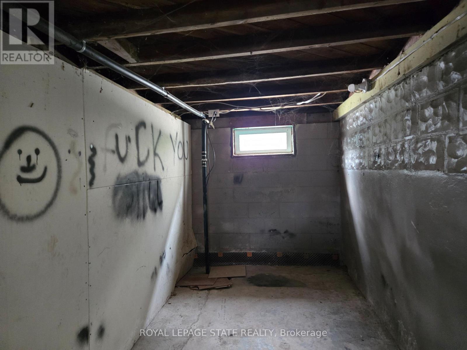 6269 FRANKLIN AVENUE - 17