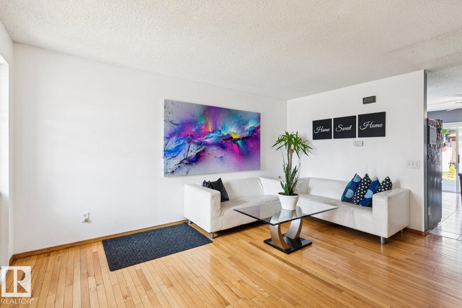 7912 154 AV NW - Image 4