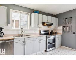 7912 154 Av Nw, Edmonton, AB T5Z2Z2 Photo 8