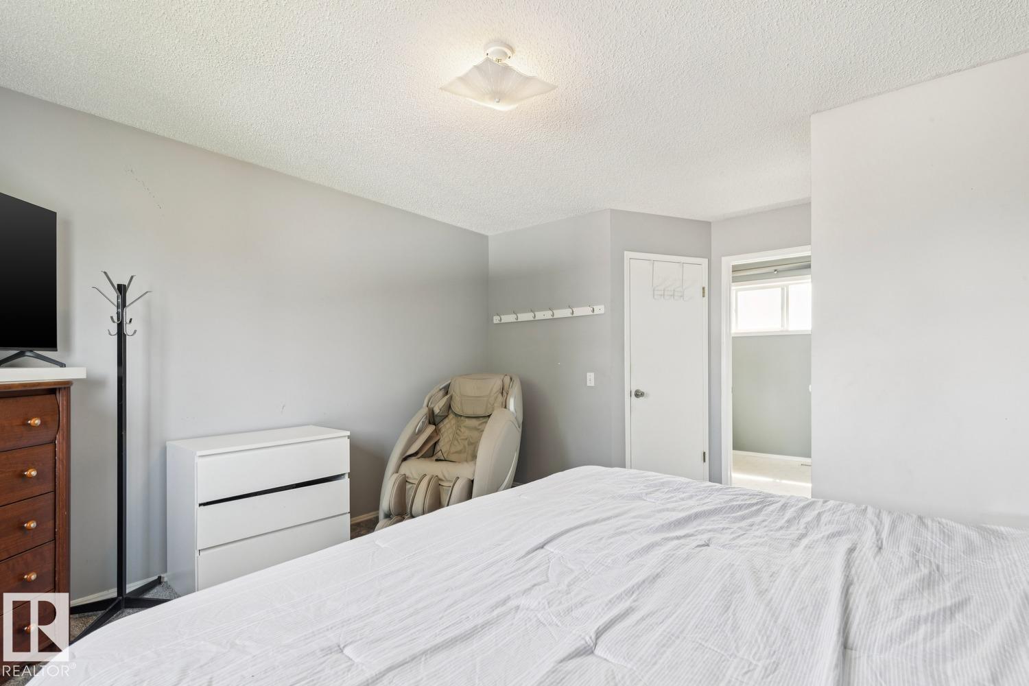 7912 154 AV NW - Image 17