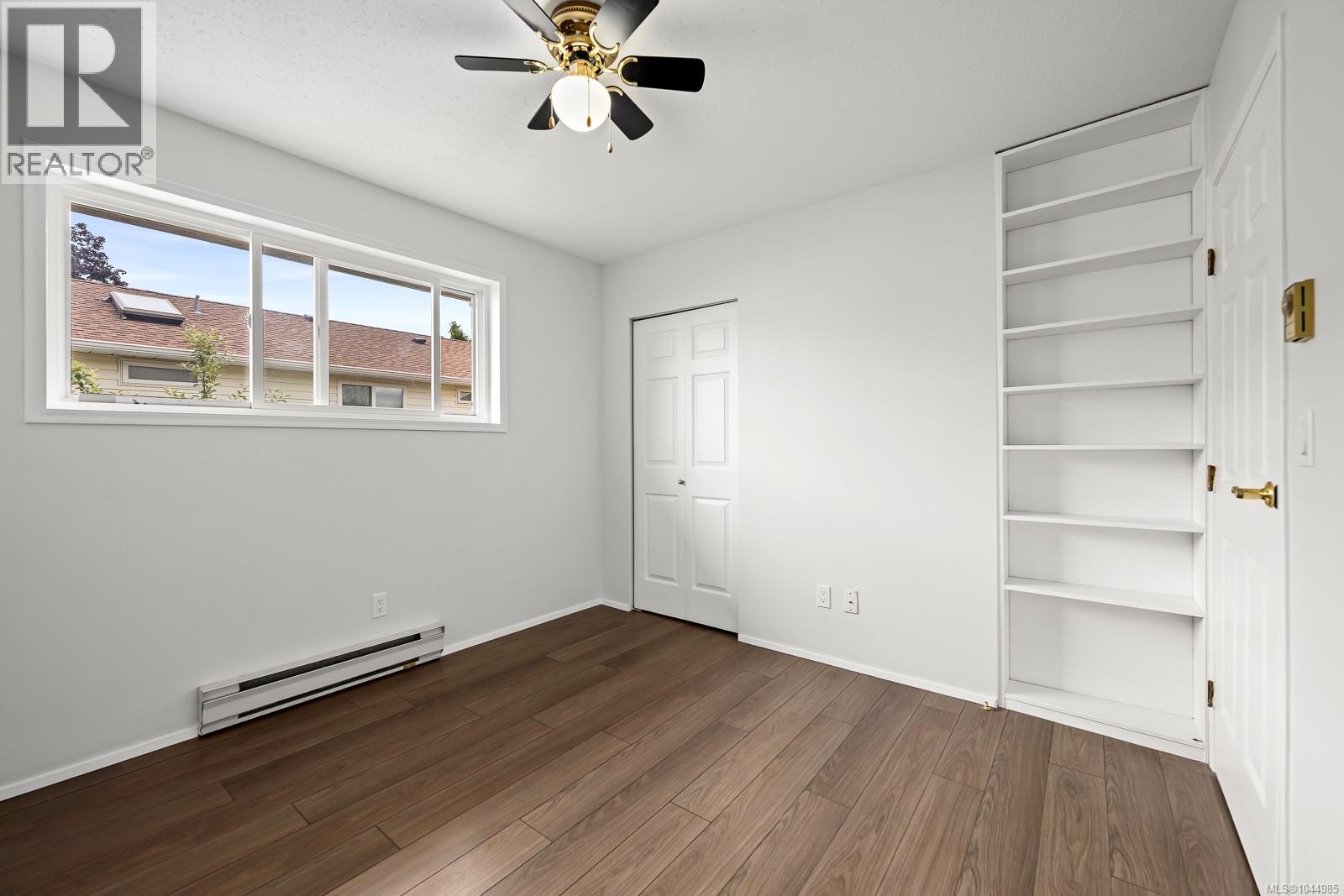 2233 6th St E - Image 33