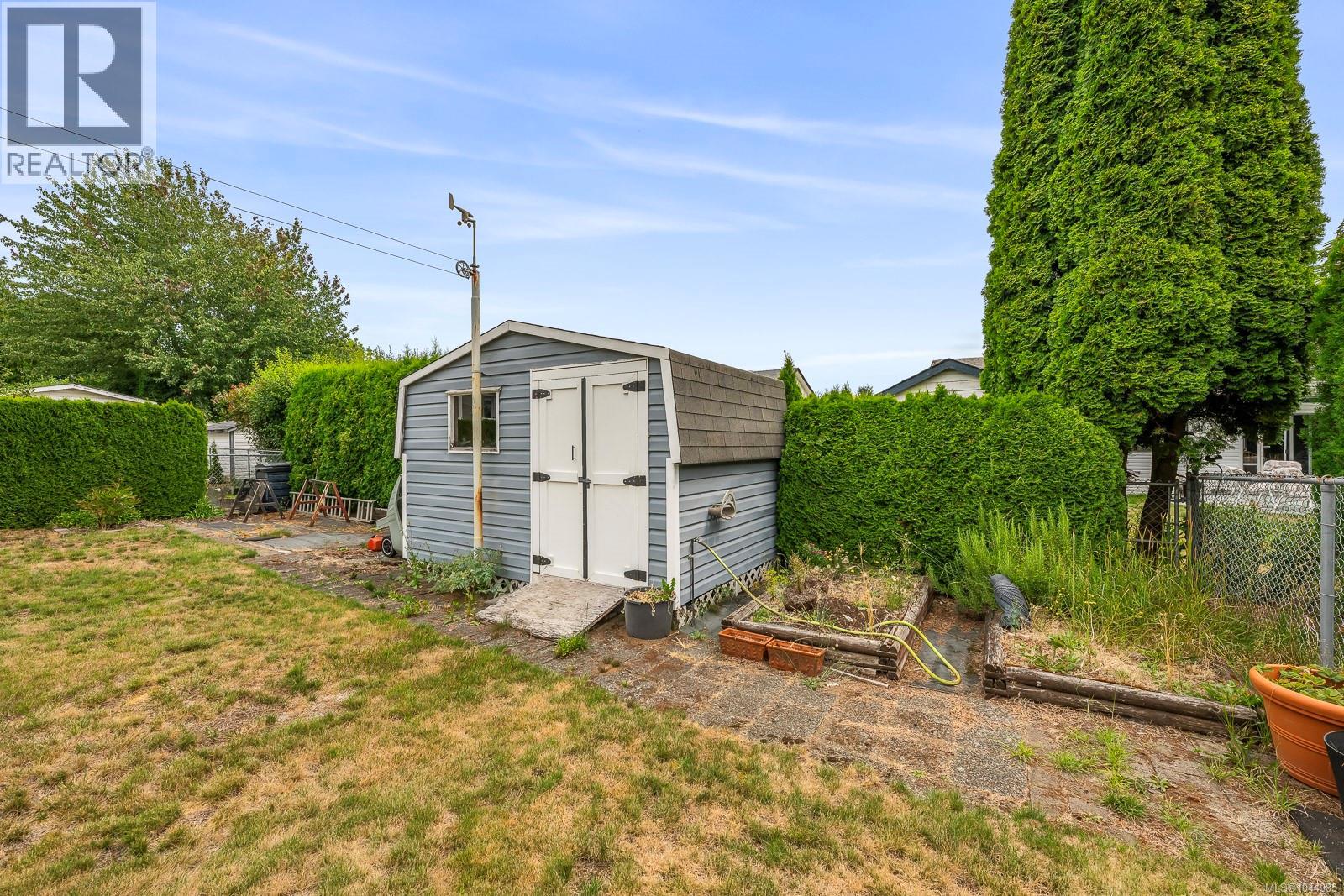 2233 6th St E - 40