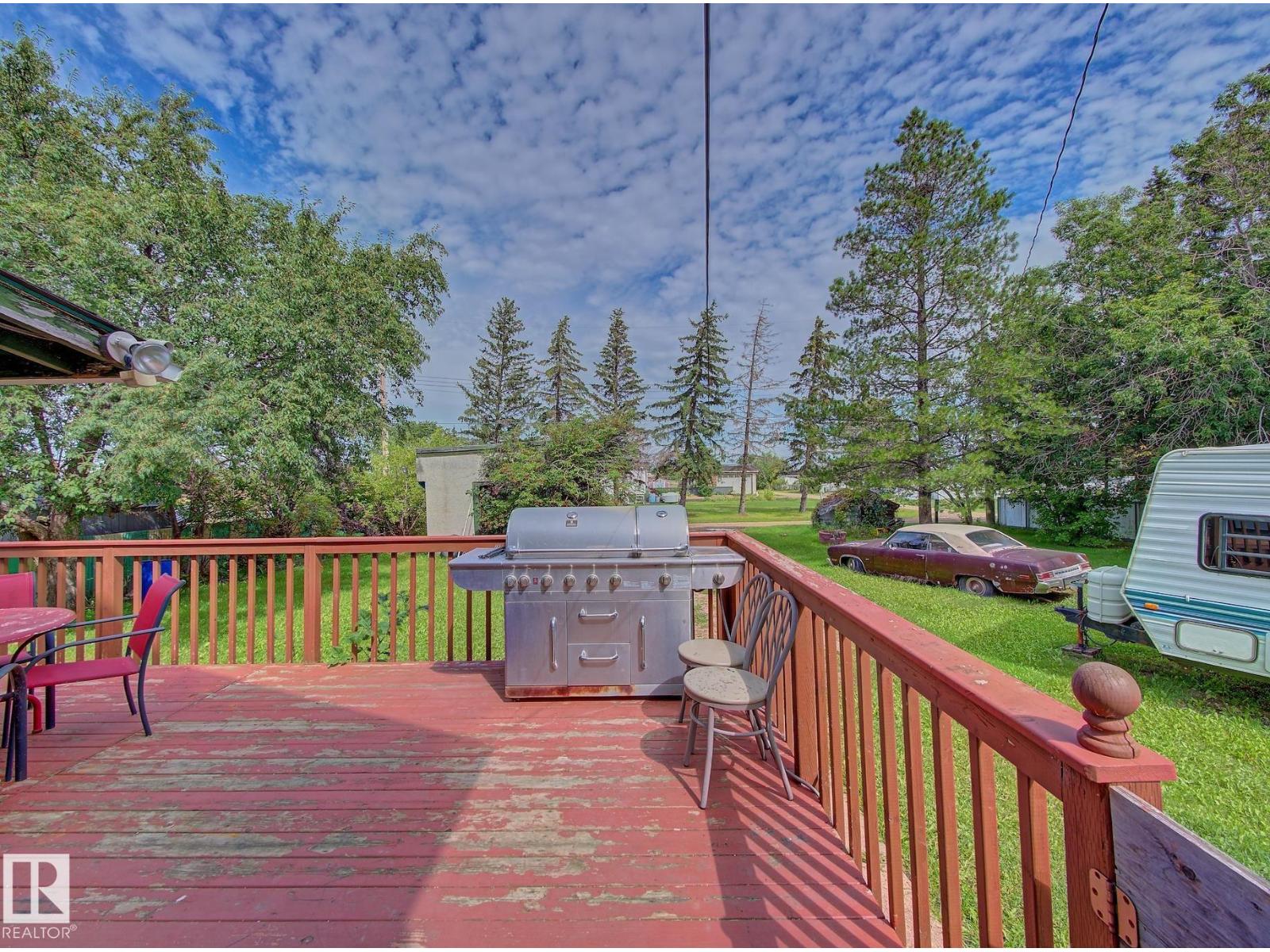 5414 52 AV - Image 41