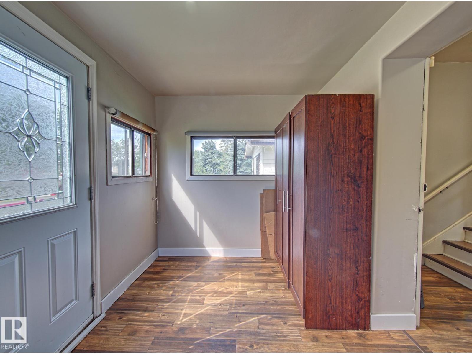 5414 52 AV - Image 6