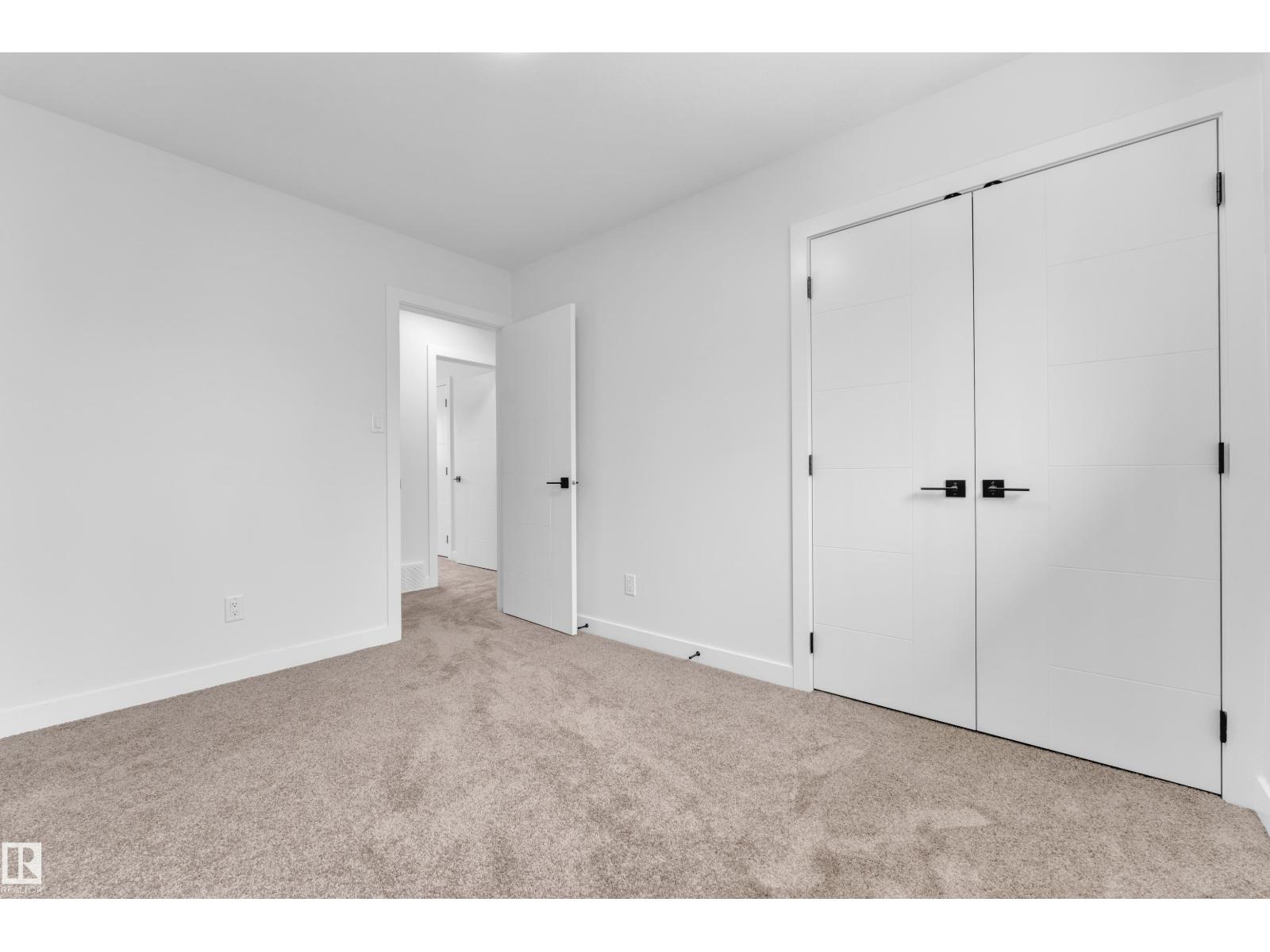 11615 24 AV NW - 26