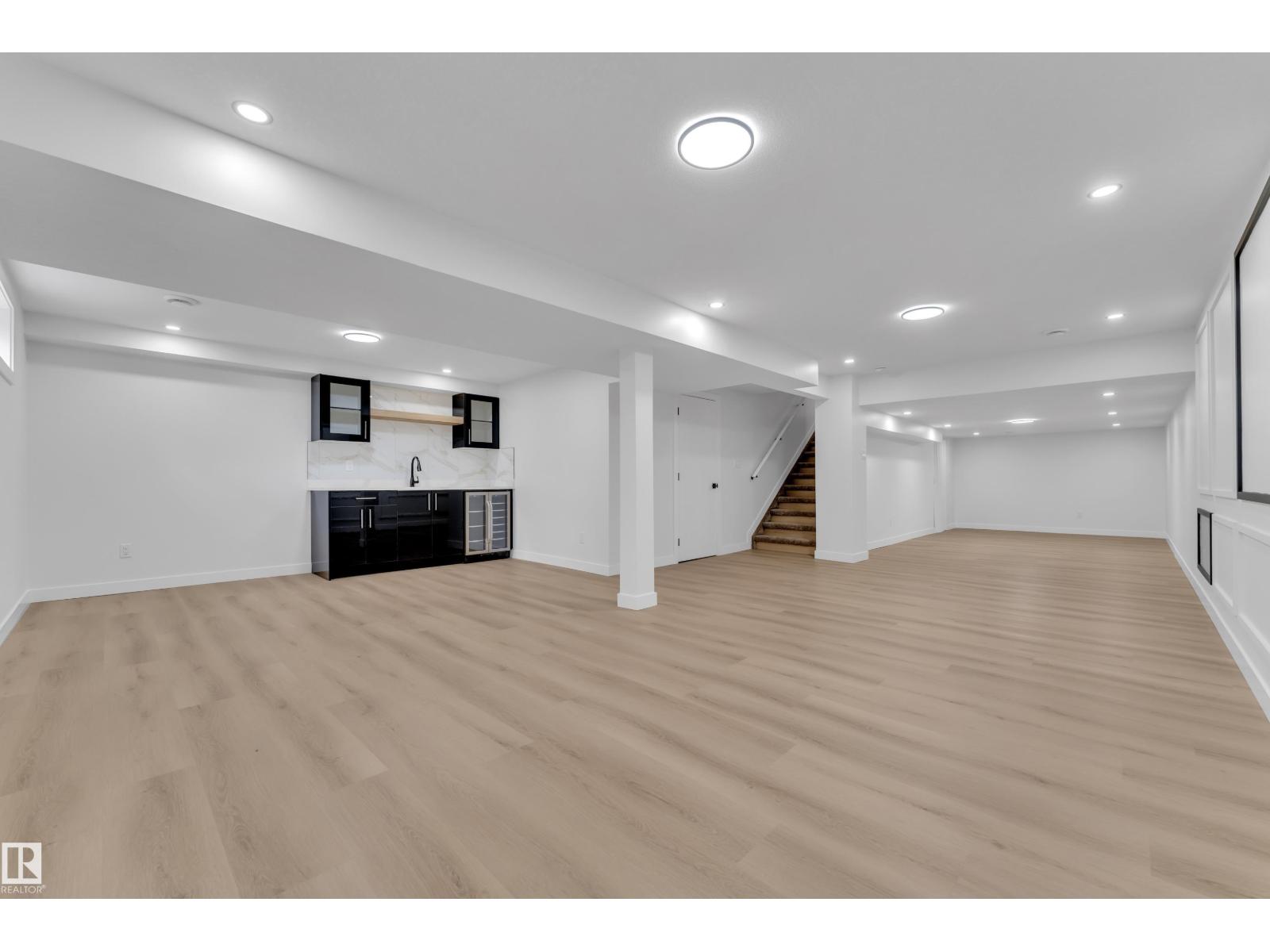 11615 24 AV NW - 38
