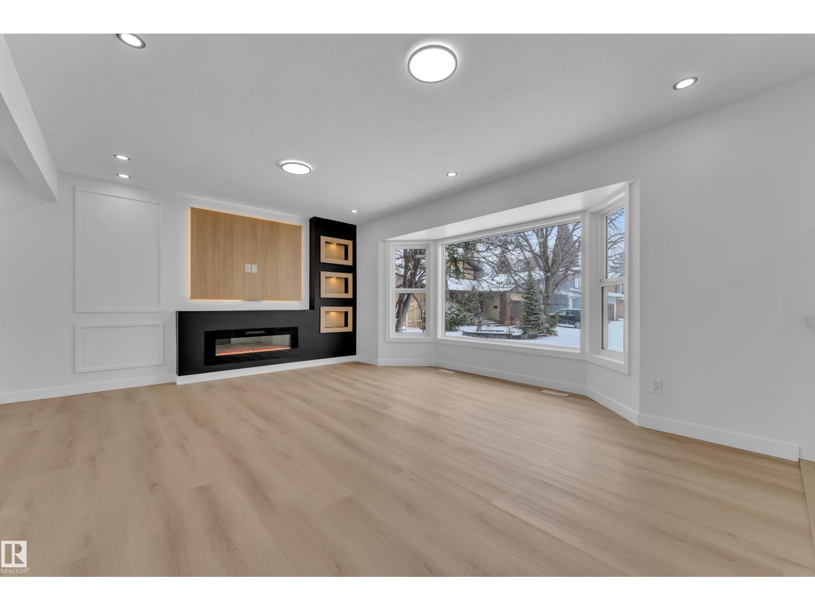 11615 24 AV NW - 6
