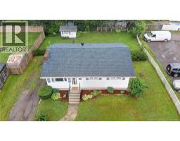 101 Birchmount Drive, photo 4