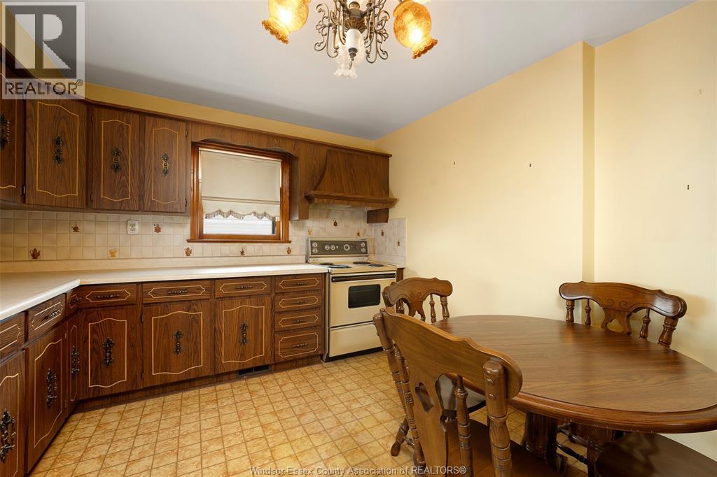 1639 LANGLOIS AVENUE - Image 17