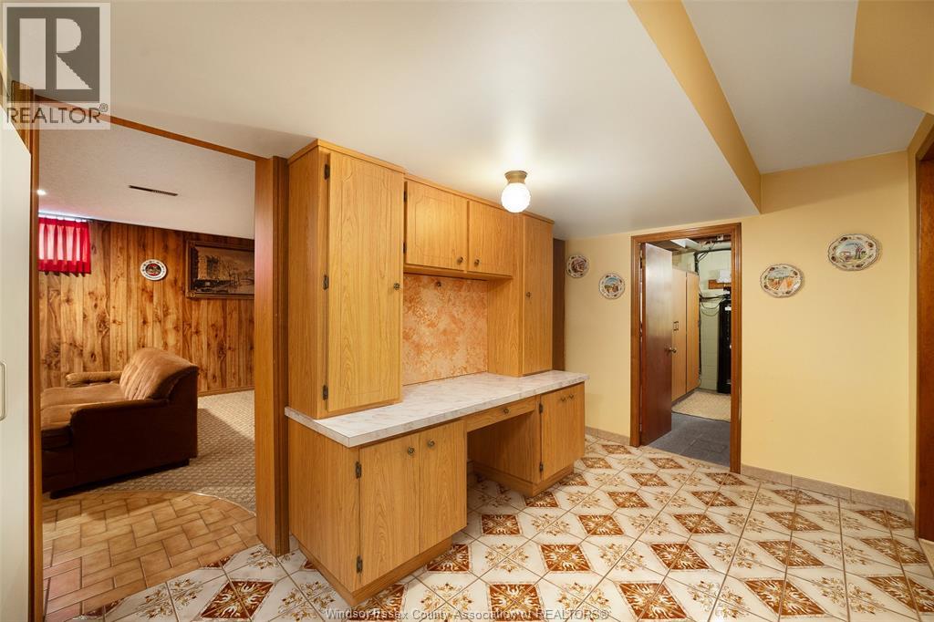 1639 LANGLOIS AVENUE - 24