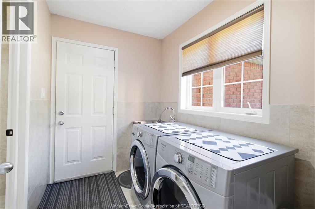 936 NORTH TALBOT ROAD - Image 12