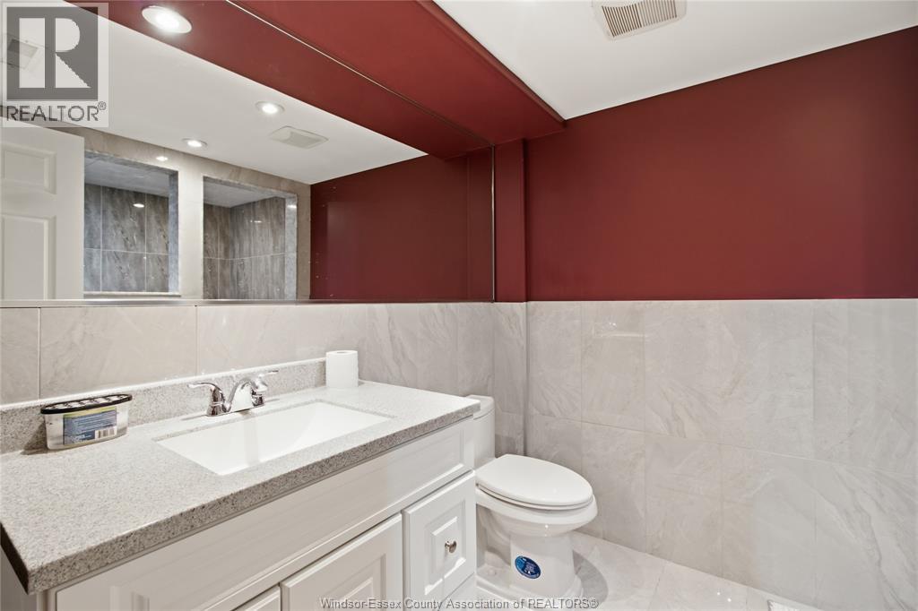 936 NORTH TALBOT ROAD - Image 30