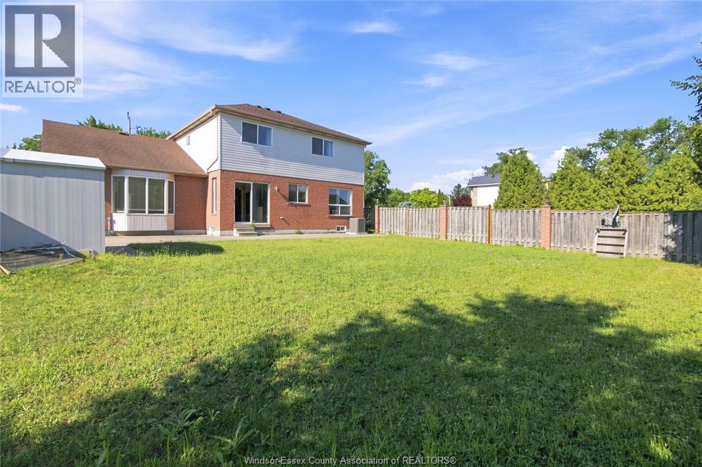 936 NORTH TALBOT ROAD - Image 33