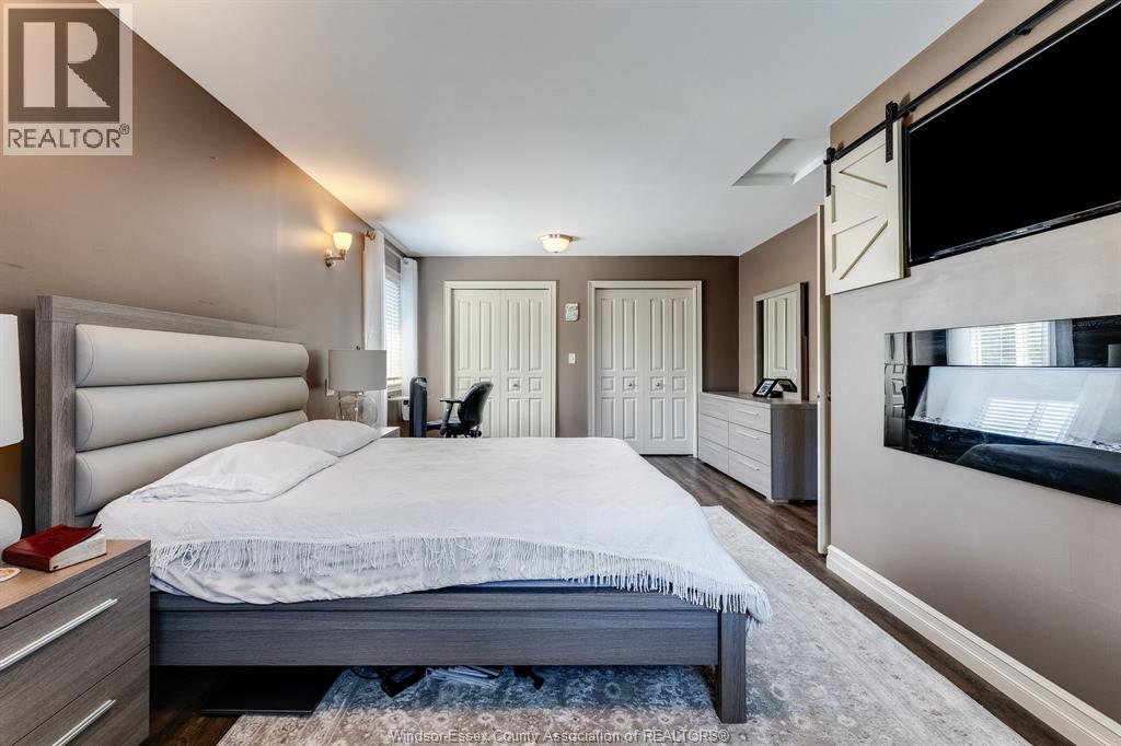 211 Dieppe CRESCENT - 12