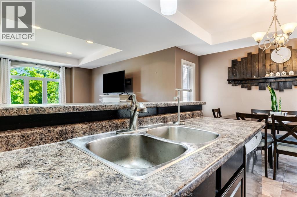 211 Dieppe CRESCENT - 4