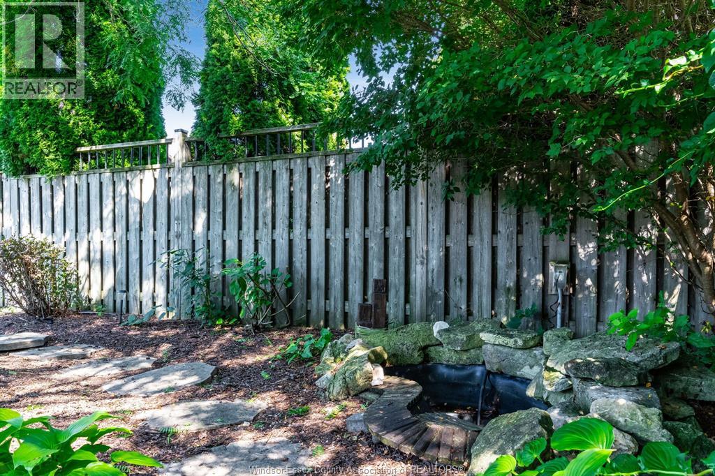 211 Dieppe CRESCENT - Image 45