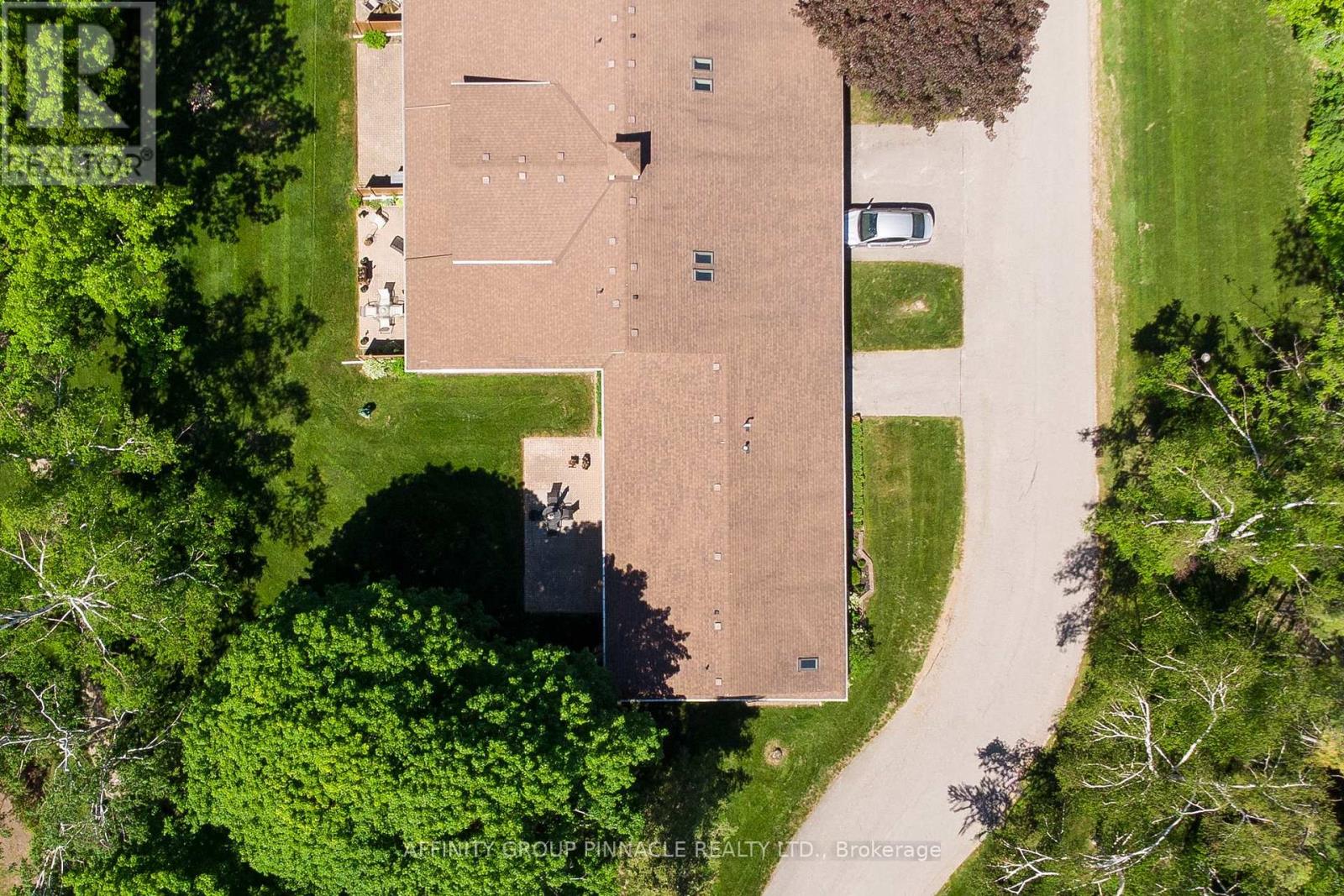 #1 90 PARKLAWN BOULEVARD - 31