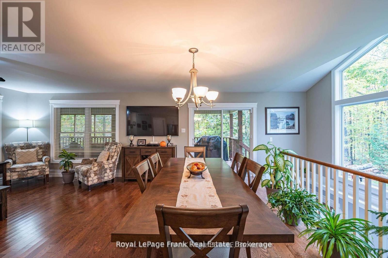 25 LAKELAND AVENUE - Image 6