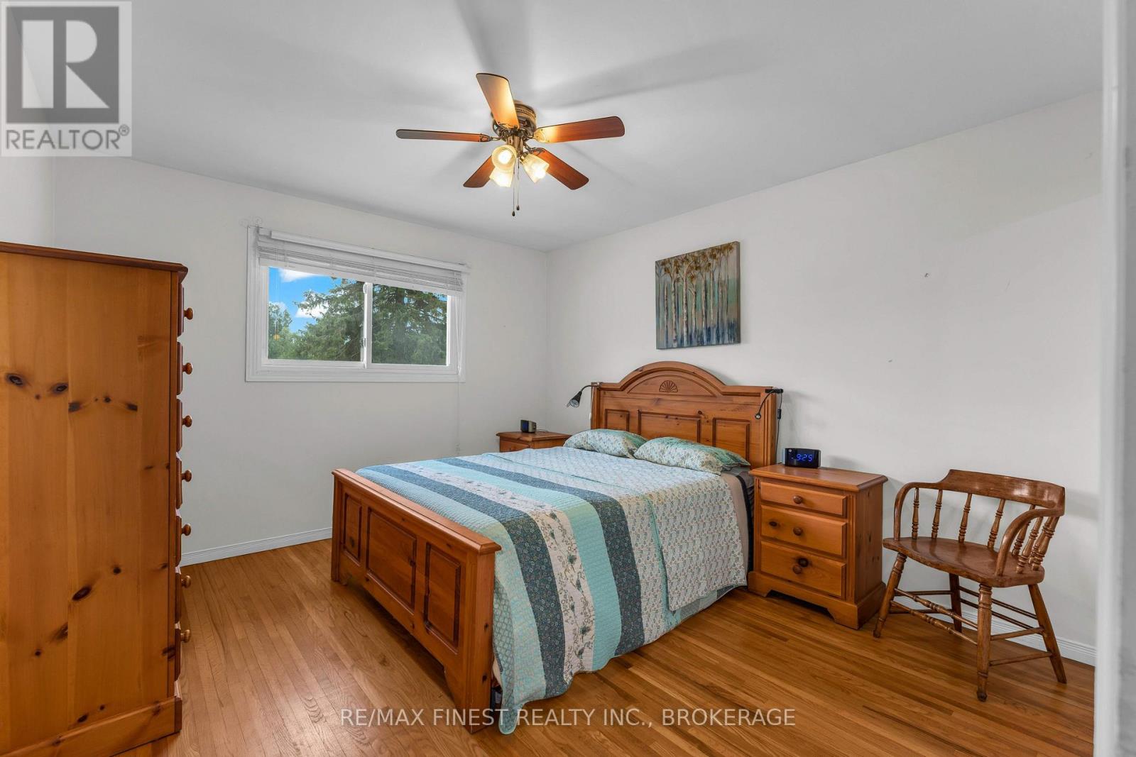 21 GREENFIELD PARK - Image 18
