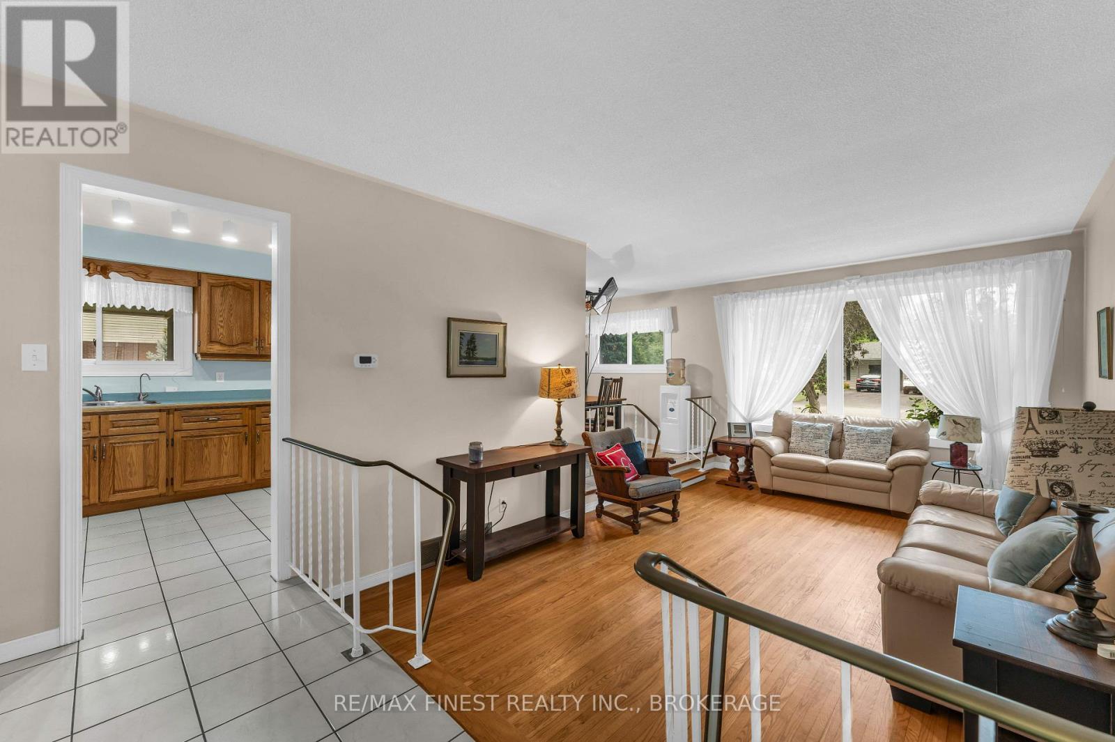 21 GREENFIELD PARK - 5