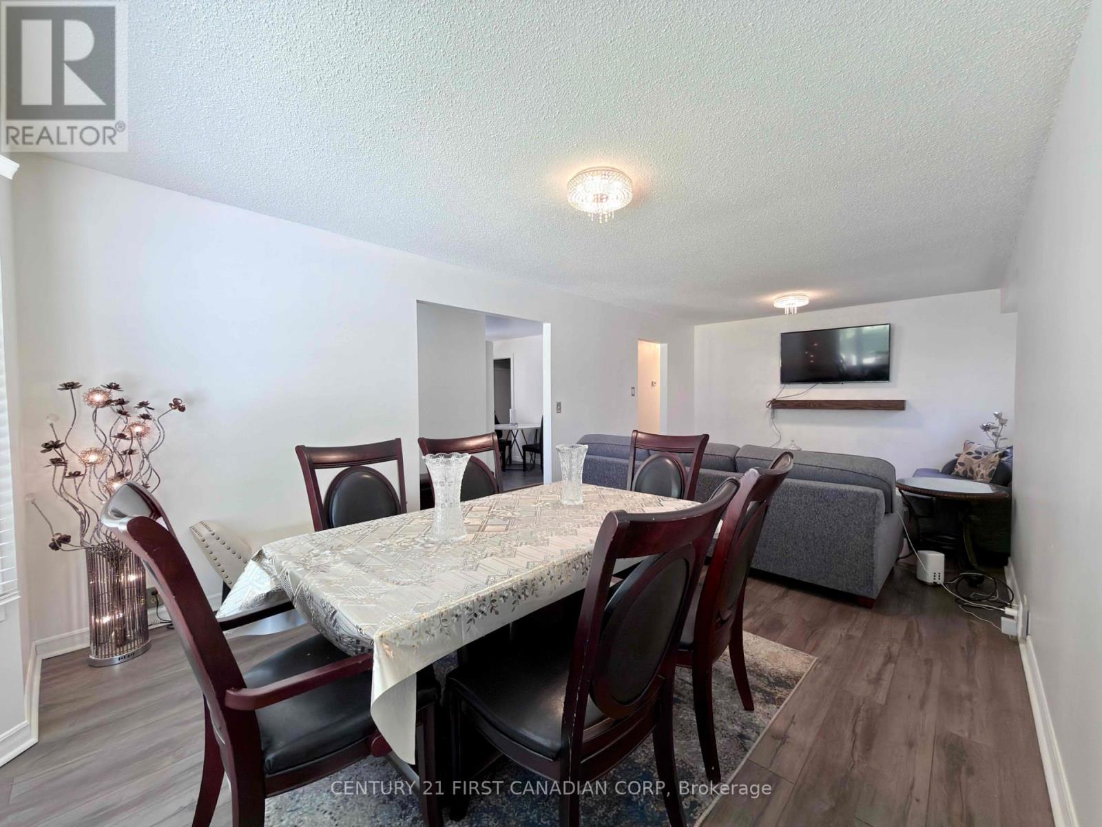 74 TUMBLEWEED CRESCENT - 4