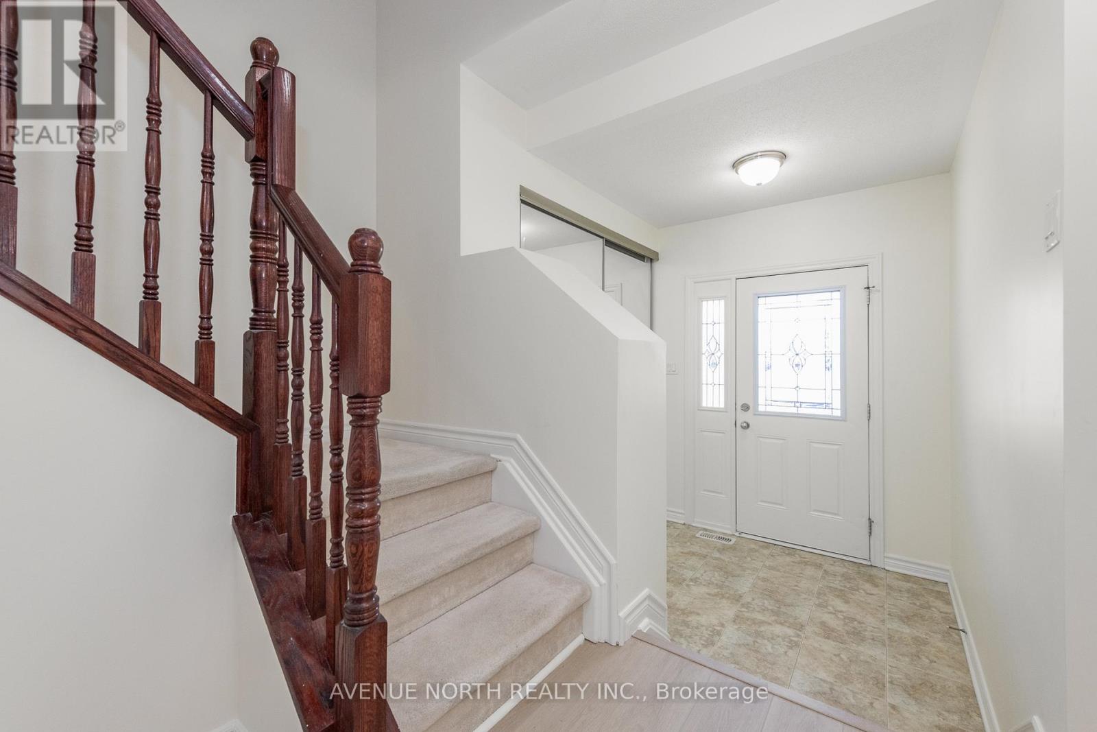 House for Rent in Ottawa – 122B CENTREPOINTE DRIVE, Ottawa – By Peter Sagos - Image 8