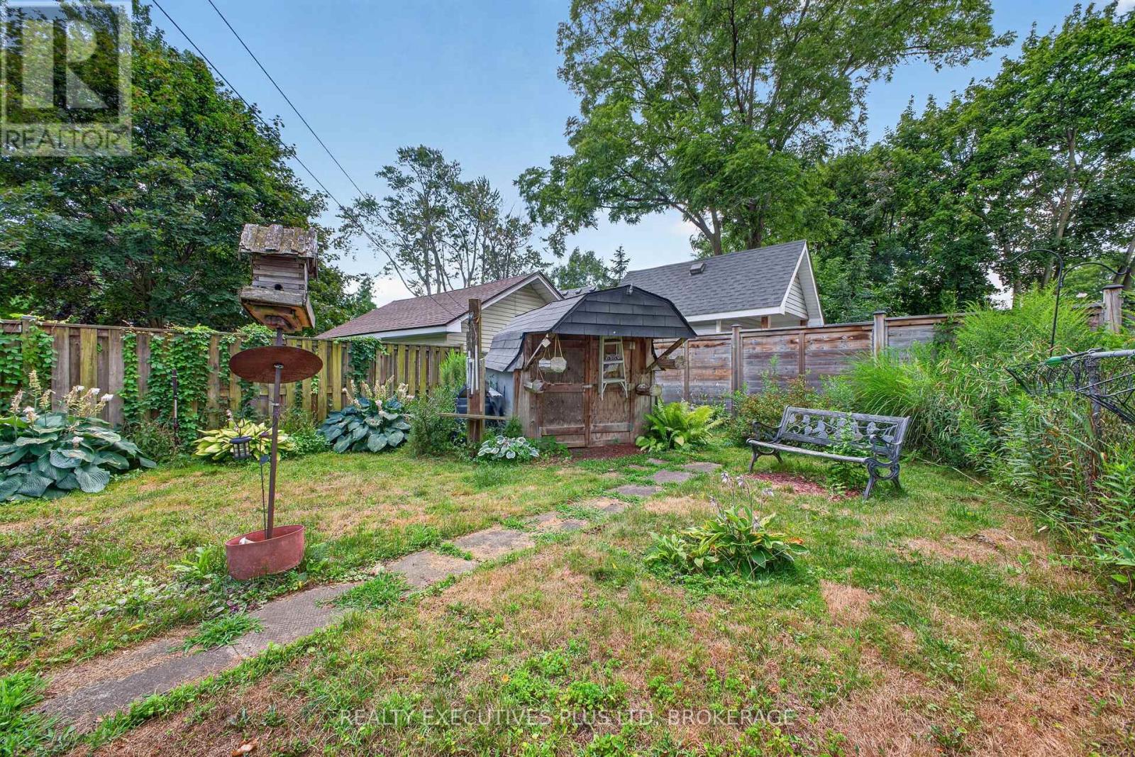 3907 ALEXANDRA ROAD - Image 27