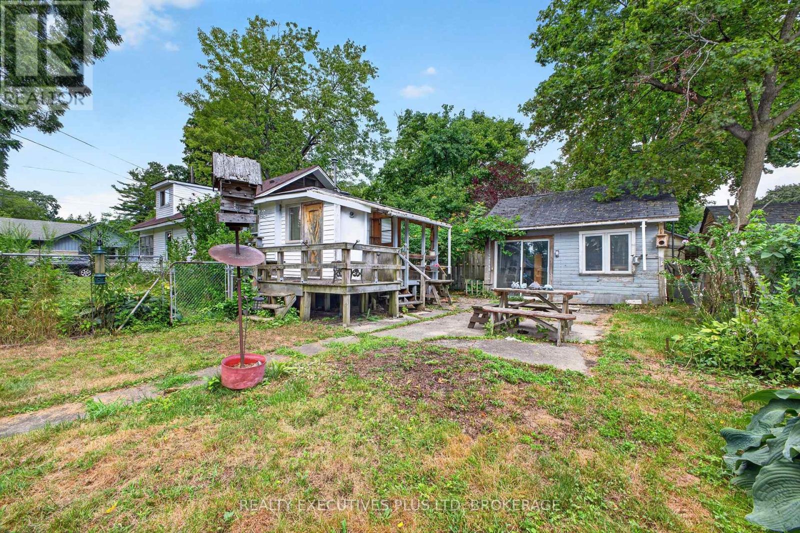 3907 ALEXANDRA ROAD - Image 3