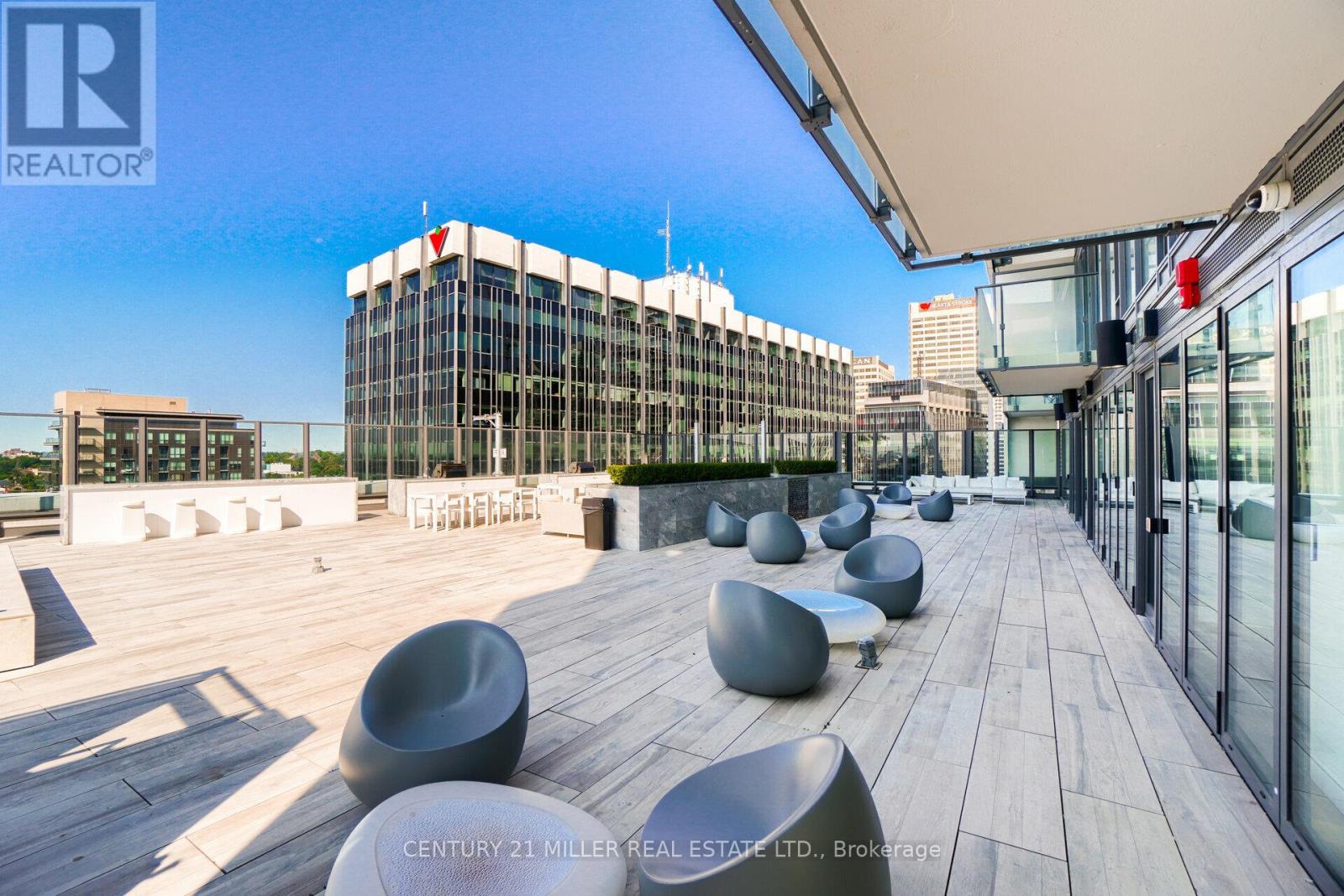 #1120 8 HILLSDALE AVENUE - 36