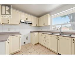 Laundry room - 38 Lombardy Crescent, Toronto, ON M1K4N8 Photo 10