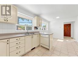 38 Lombardy Crescent, Toronto, ON M1K4N8 Photo 11
