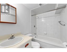 38 Lombardy Crescent, Toronto, ON M1K4N8 Photo 39