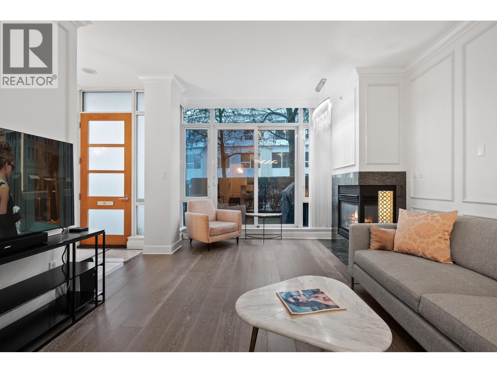 2 Bed, 3 Bath House for Sale in Vancouver – 493 BROUGHTON STREET, Vancouver – MLS# R3152722 - Image 9