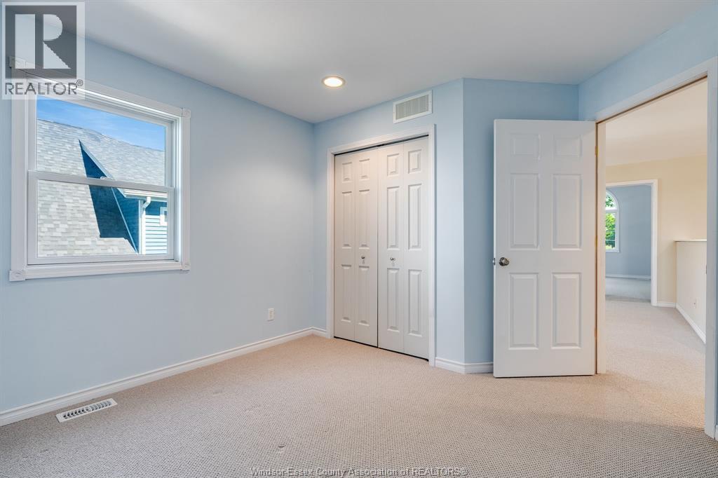 391 Erie Aire Beach ROAD - 30