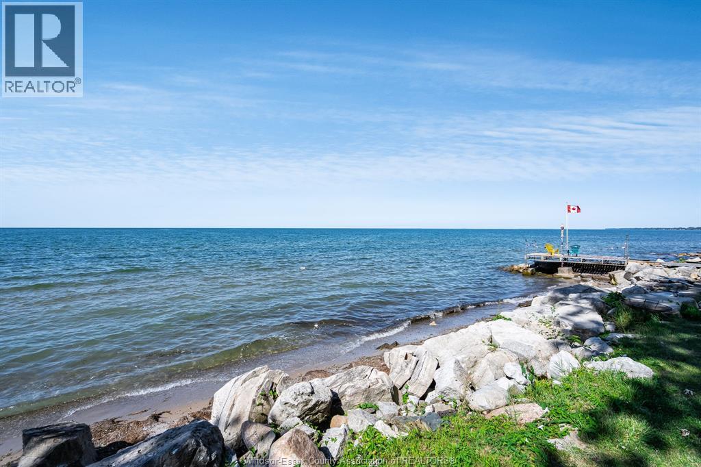 391 Erie Aire Beach ROAD - Image 42