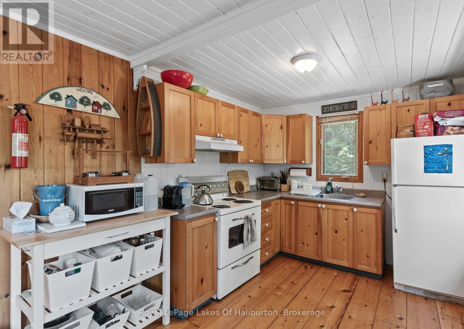 1481 UNIVERSAL ROAD - Image 15