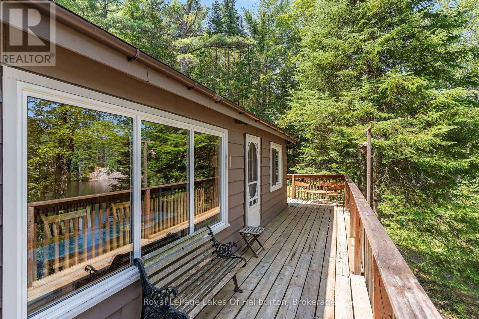 1481 UNIVERSAL ROAD - Image 33