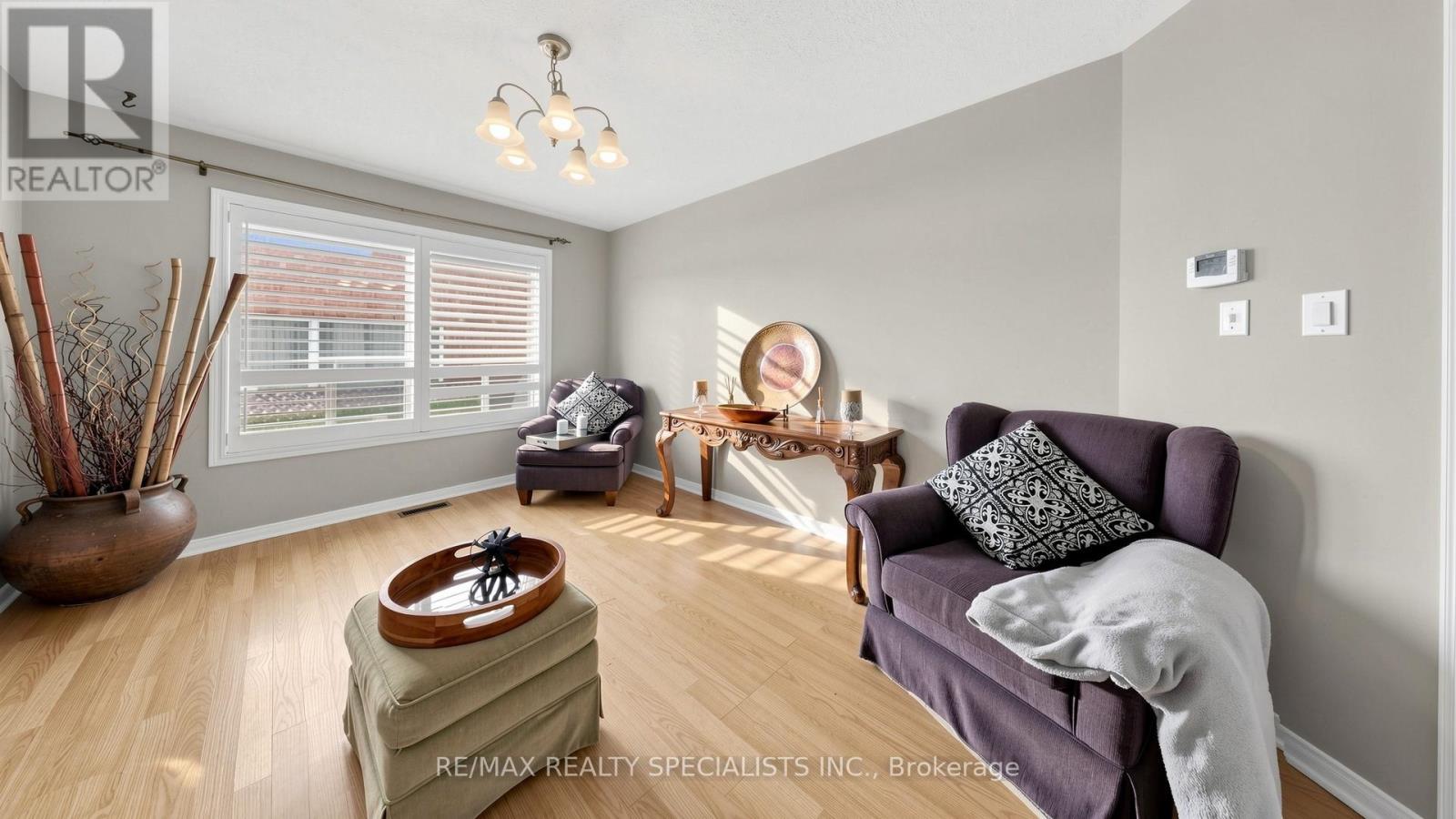 193 QUEEN MARY DRIVE - Image 18