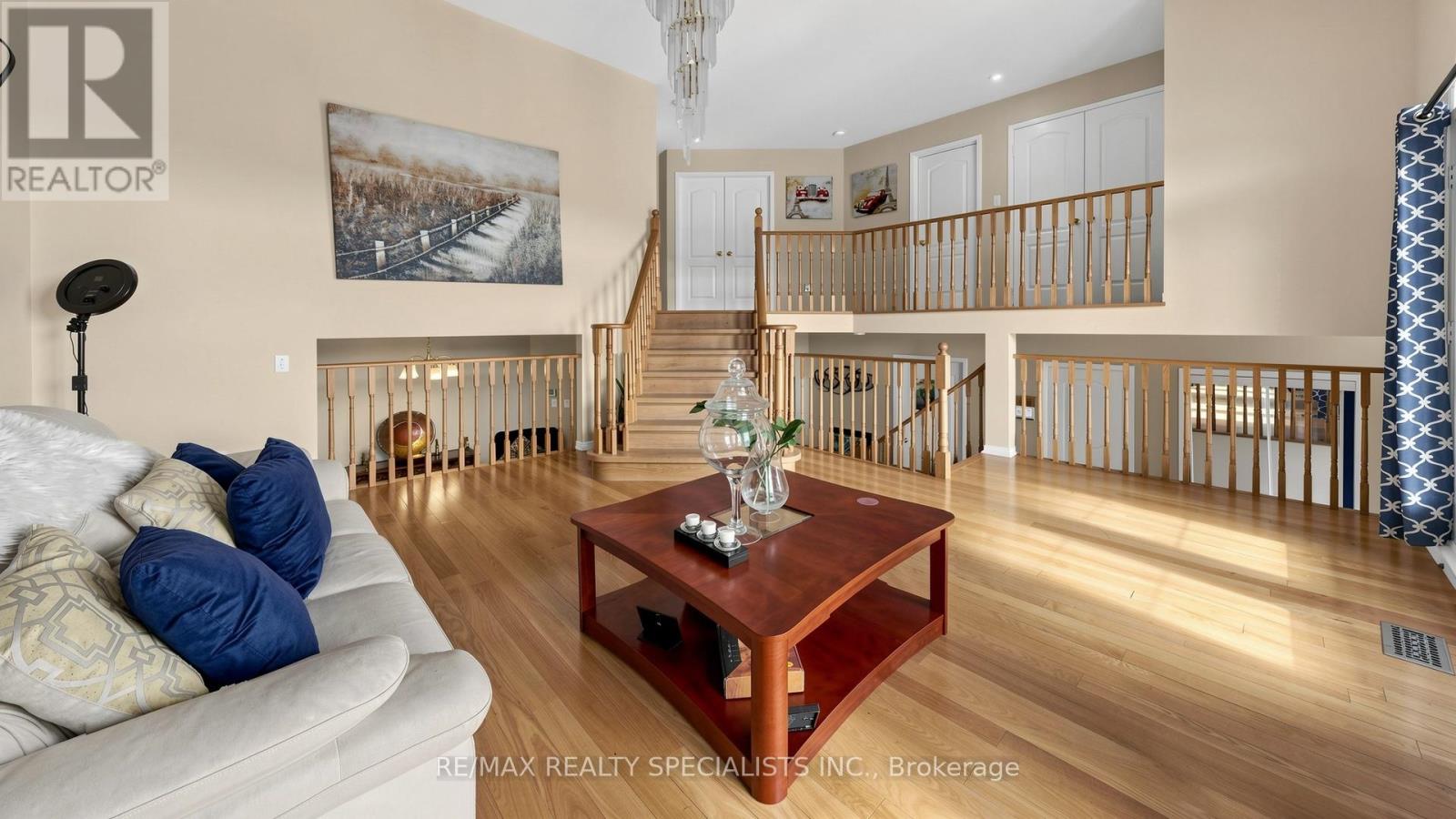 193 QUEEN MARY DRIVE - Image 22