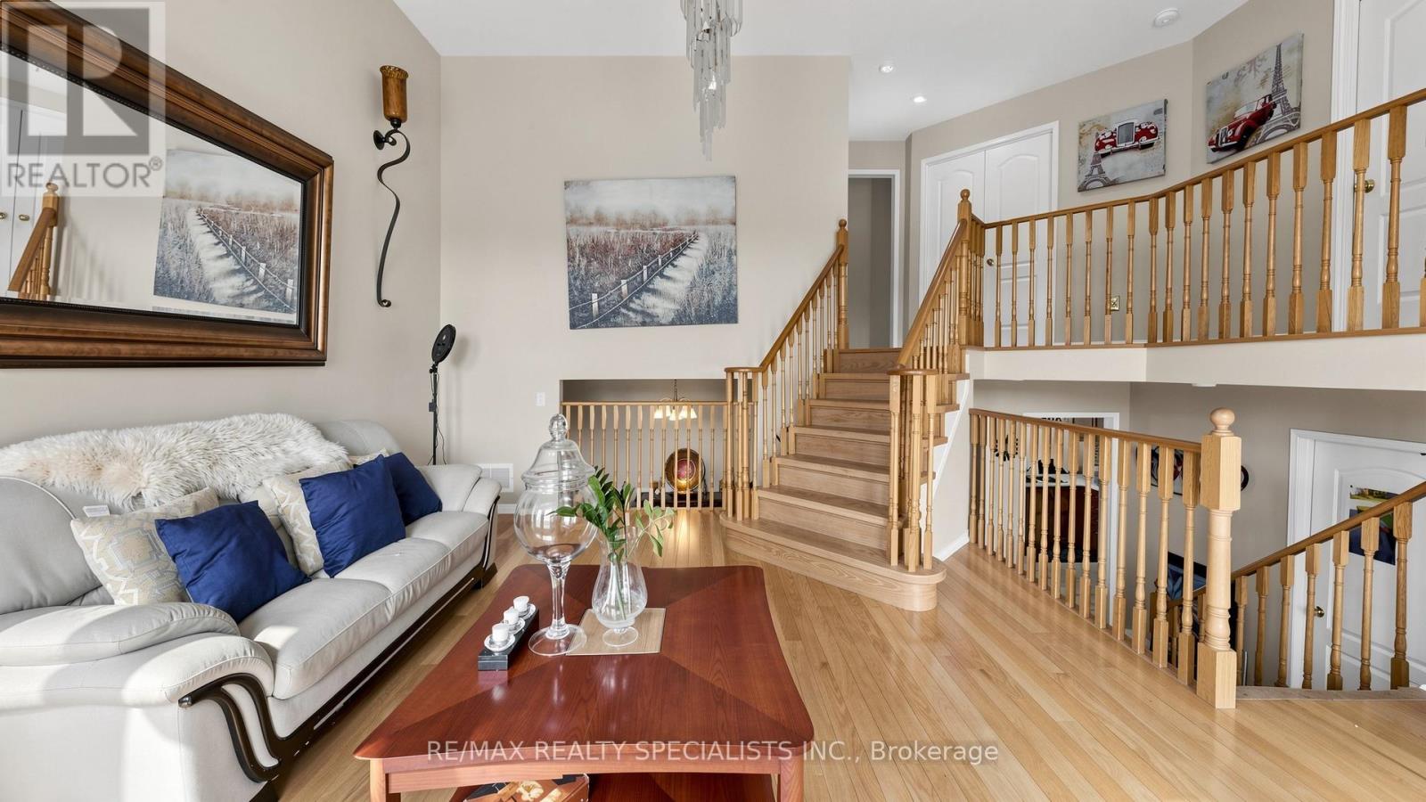 193 QUEEN MARY DRIVE - Image 25