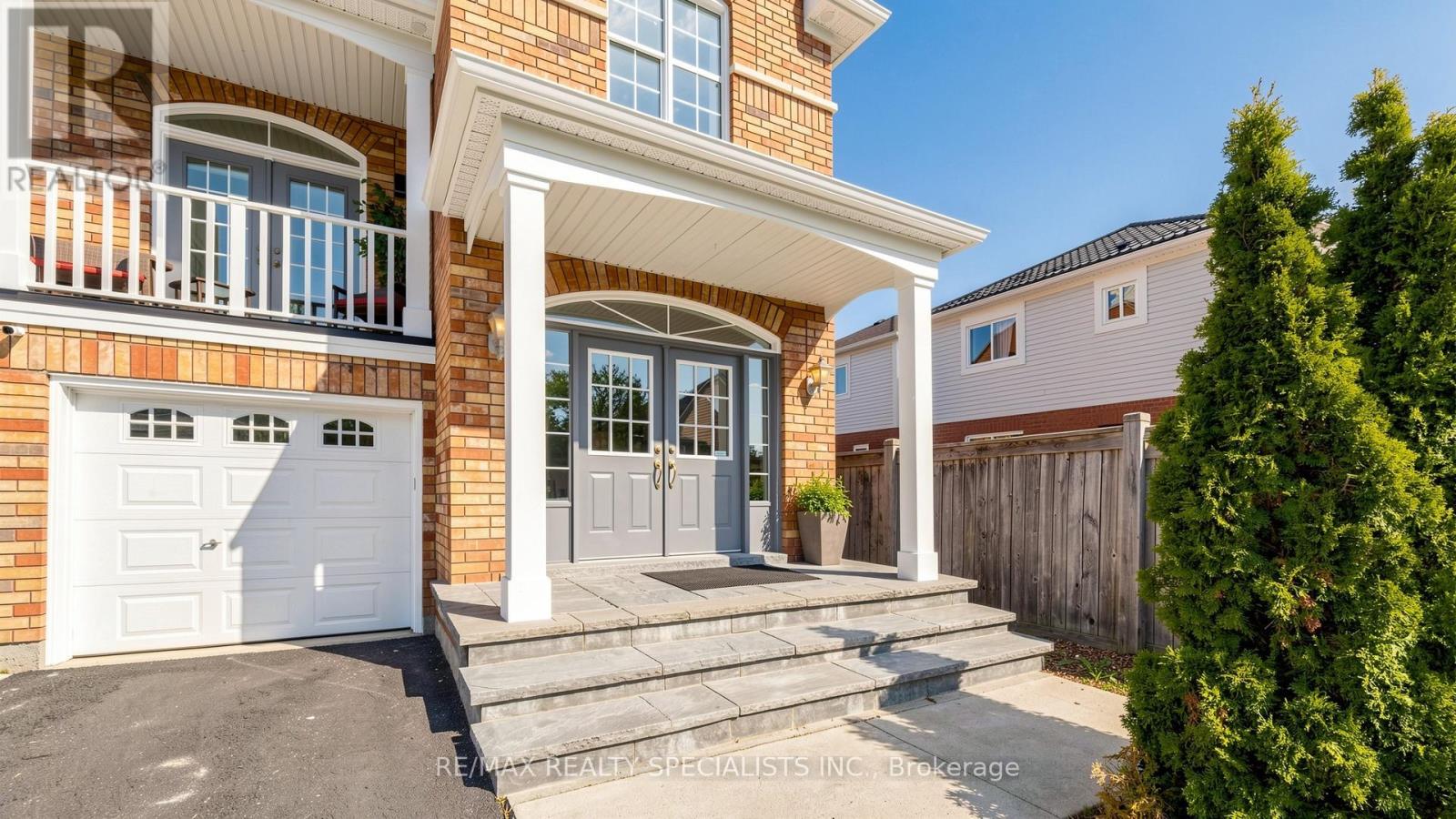 193 QUEEN MARY DRIVE - 3