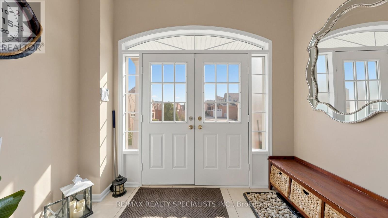 193 QUEEN MARY DRIVE - Image 5